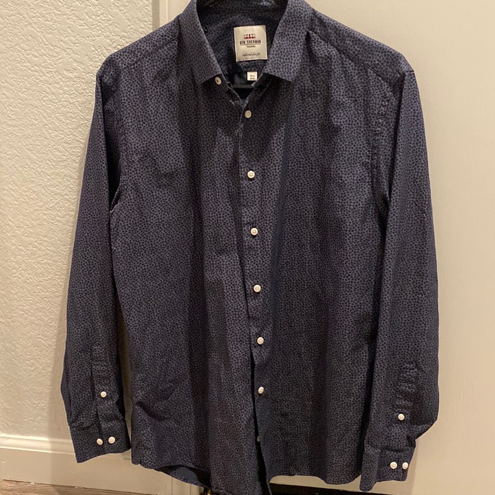Men’s button down Ben Sherman tailoring dress shirt